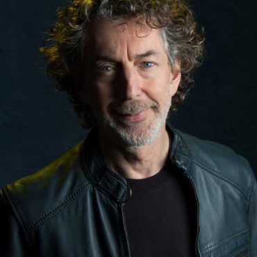 Simon Phillips is appearing at The UK Drum Show 2026